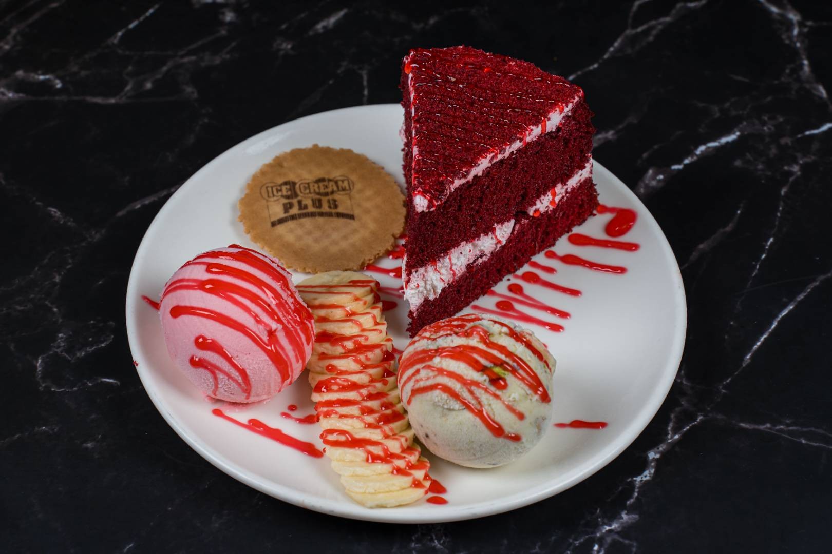 کێک بە ئایس کرێم (ترش)