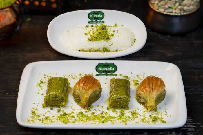 پاقلاوە